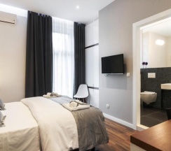 Двухместный номер Standard с балконом двуспальная кровать в Prima Luxury Rooms