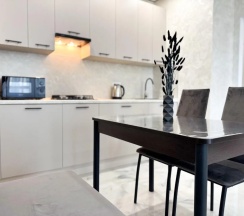 Апартаменты с балконом в Апартаменты Like Home на Земнухова 2