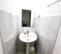 Отдельный   номер Семейный с собственным умывальником в Ваш миниотель