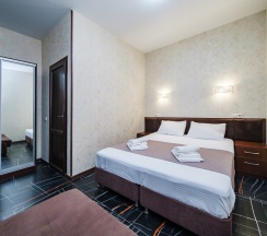 Двухместный номер комфорт (2+1) в Sagrada