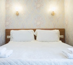 Двухместный номер с креслом кровать в Тих Отель