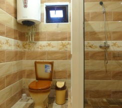 Четырёхместный номер Standard с балконом в Гагра