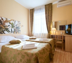 Номер Comfort с видом на город в Интермашотель