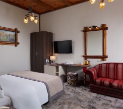 Номер Улучшенный с общей кроватью корпус "Усадьба" в Горячие ключи