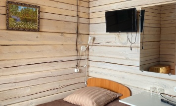 Стандартный номер с двумя отдельными кроватями и видом на Байкал в Гавань Листвянка