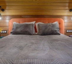 Коттедж с 4 комнатами с балконом и с красивым видом из окна в Заречье