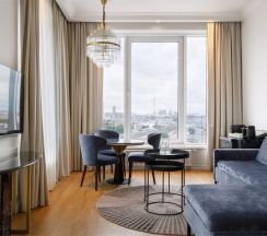 Представительский Люкс в Марриотт Империал Плаза