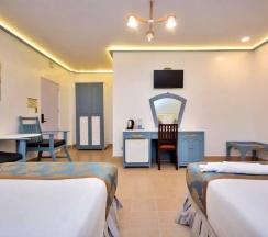 Двухместный номер Deluxe двуспальная кровать в Royal Park Hotel Boracay