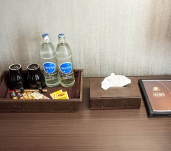 Двухместный номер Deluxe с балконом двуспальная кровать в Chor Cher - The Luxury Green Hotel