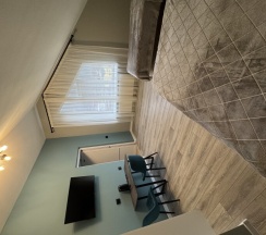 Четырехместный номер с видом на горы в Бархат