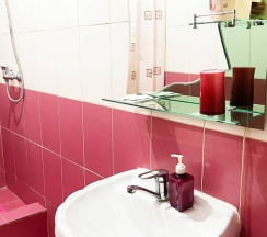 Четырёхместный номер Standard в Апра