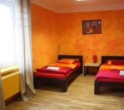 Одноместный семейный номер Standard двуспальная кровать в El hostel