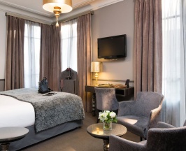 Одноместный номер Comfort двуспальная кровать в Hotel Lumen Paris Louvre