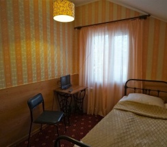 Трёхместный номер Standard в Helen`s home