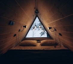 №5 | A-Frame с одной спальней и очагом на террасе в Etnica