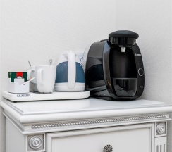 Двухместный двухкомнатный улучшенный номер в Тучков