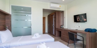 Равай: Курортный отель Peace Blue Naiharn Naturist Resort SHA by ZUZU