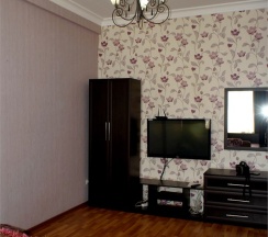 Р.Гамзатова 97Б. 1-комн.кв., 5-этаж в АнтиОтель