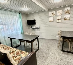 Двухэтажный коттедж Дом Совы до 7 гостей в Командор