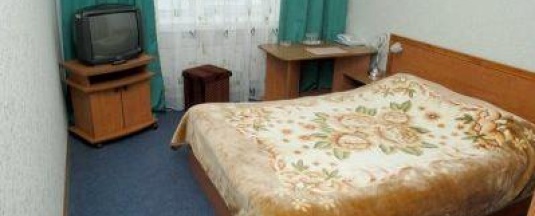 Одноместный вид из окна на завод в Баринова роща