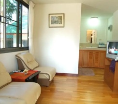 Коттедж с 2 комнатами в Phudara Resort