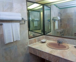 Трёхместный номер Deluxe в Florida Hotel
