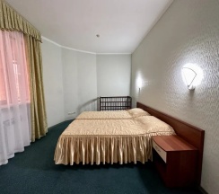 Апартаменты с 3 комнатами с балконом в Holiday