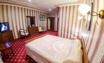 Двухместный номер Superior двуспальная кровать в Reikartz Dostar Karaganda