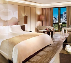 Двухместный люкс Deluxe двуспальная кровать в Siam Kempinski Hotel Bangkok