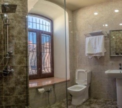 Двухместный номер Deluxe двуспальная кровать в Royal Palace Hotel Baku