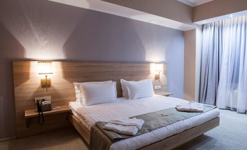 Двухместный люкс двуспальная кровать в RENION PARK HOTEL