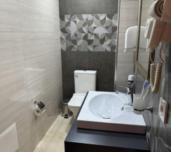 Студия в Отель R&R INN