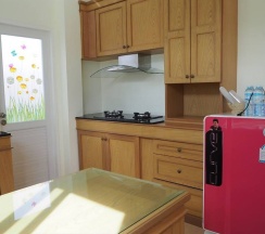 Вилла с 3 комнатами с балконом в Suanson Paragon Green Villas