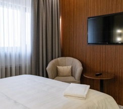 Двухместный полулюкс Premium с 2 комнатами двуспальная кровать в Казахстан