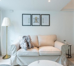 Номер Standard Дуплекс с балконом в White Ivory Bed & Breakfast
