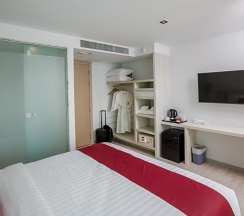 Двухместный номер Superior двуспальная кровать в The Bloc Hotel Phuket