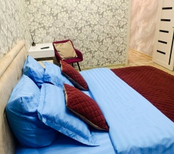 Квартира в Апартаменты на 17-й микрорайон, 1/2