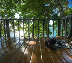 Одноместный номер Standard с видом на море двуспальная кровать в Chang Cliff Resort