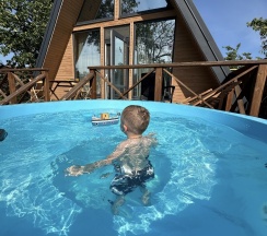 Четырехместный домик в Луна