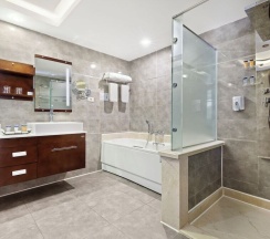 Двухместный номер Deluxe с видом на бассейн двуспальная кровать в Pickalbatros White Beach Resort - Hurghada