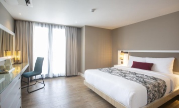 Трёхместный номер Deluxe с видом на город в Отель Woovo Phuket Patong