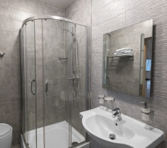 Стандарт Приаллейный (двухместный) в Изумрудное