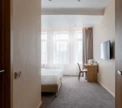 Трехместный номер с частичным видом на море в Kinney hotel sea view