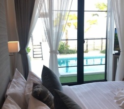 Вилла с 3 комнатами в La Playa Beach Front Pool Villa Cha-am