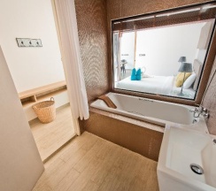 Вилла с 2 комнатами с балконом в Tropicana Pool Villa