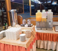 Номер Economy в Mido Hotel
