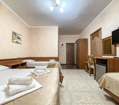 4-местная комната комфорт в Виктория