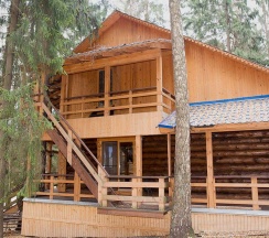 Коттедж VIP(с видом на озеро) в Покровское