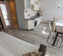 1-комнатные апартаменты студия ZNSRENT ул Строителей д4 в ZNS Rent (ЗНС Рент) на улице Строителей
