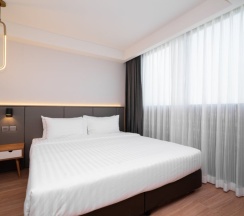 Четырёхместный люкс Deluxe с 2 комнатами в Отель Wekata Luxury